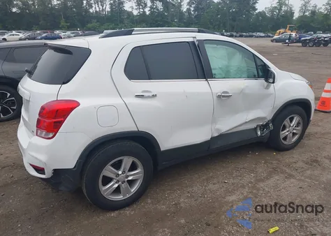 2018 Chevrolet Trax 1Lt из США, поврежденный, VIN 3GNCJLSB8JL293202